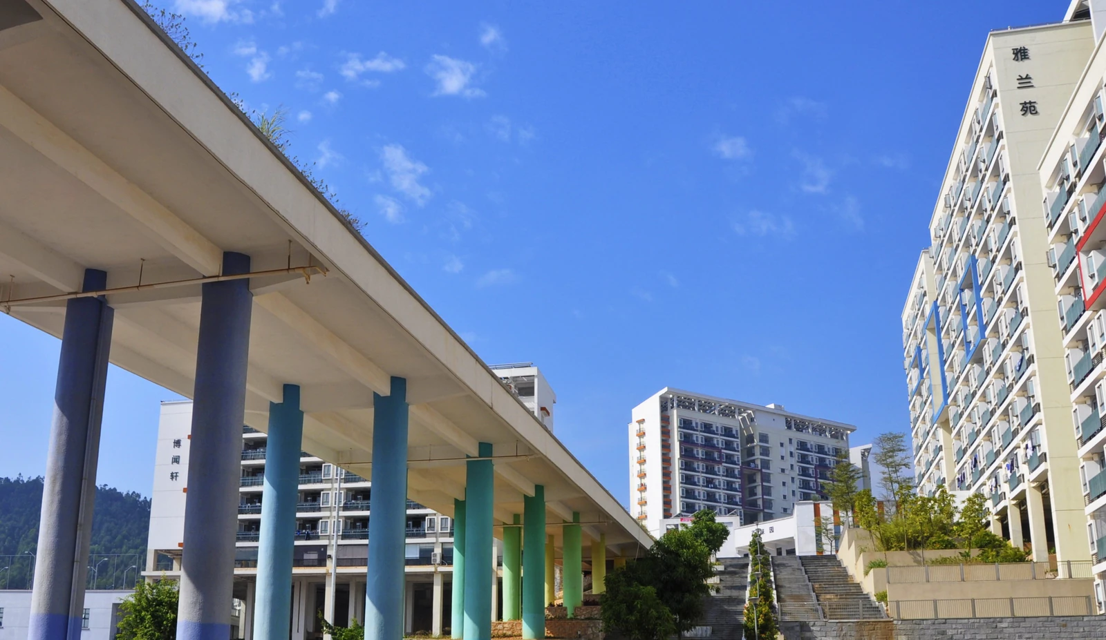 深圳城市职业学院